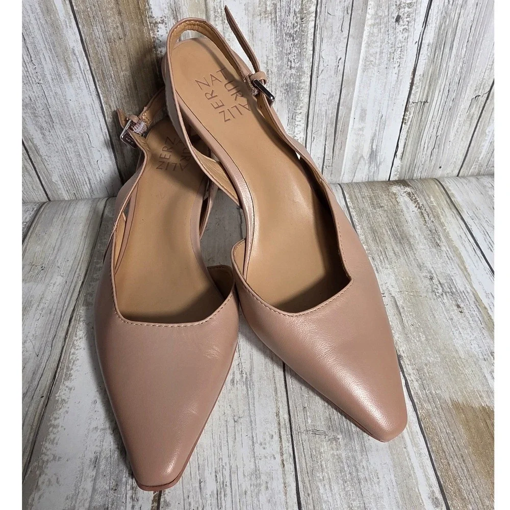 Naturalizer Nude Beige Leather Pointed Toe Slingback Flared Kitten Heels Pump 7W